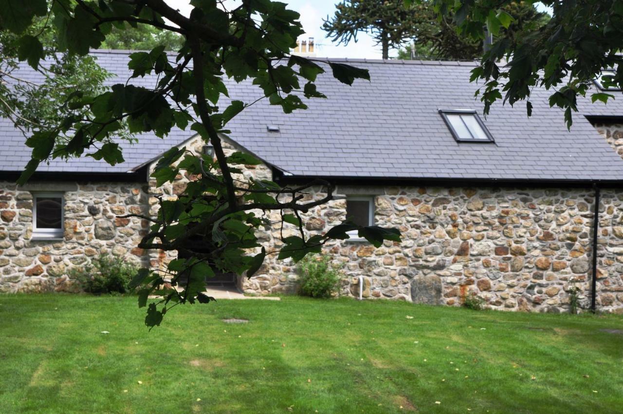 Gwalchmai The Barn At Cae Bachヴィラ エクステリア 写真
